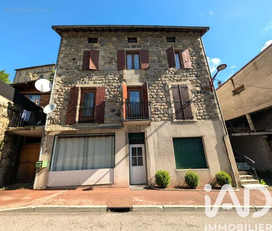 Photo 3 - Appartement à SAINT-MARTIN-DE-VALAMAS
