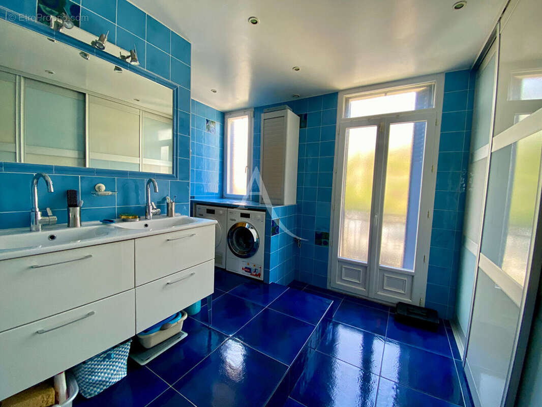 Maison à FONTENAY-SOUS-BOIS