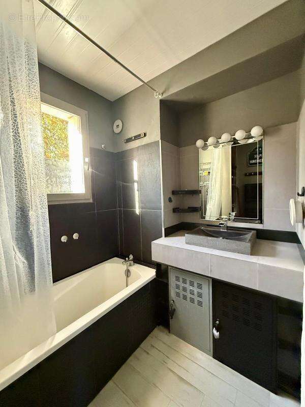 Appartement à RAMONVILLE-SAINT-AGNE