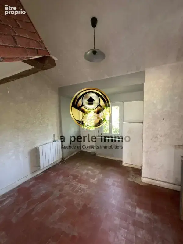 Immeuble de 677 m² sur terrain de 2506 m² à Barbery 14220 - photo 17