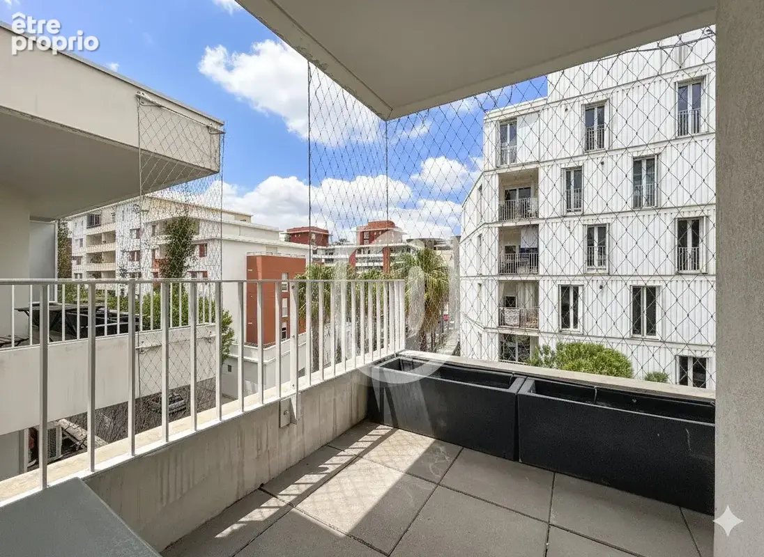 Port marianne - t2  dernier etage - photo 3