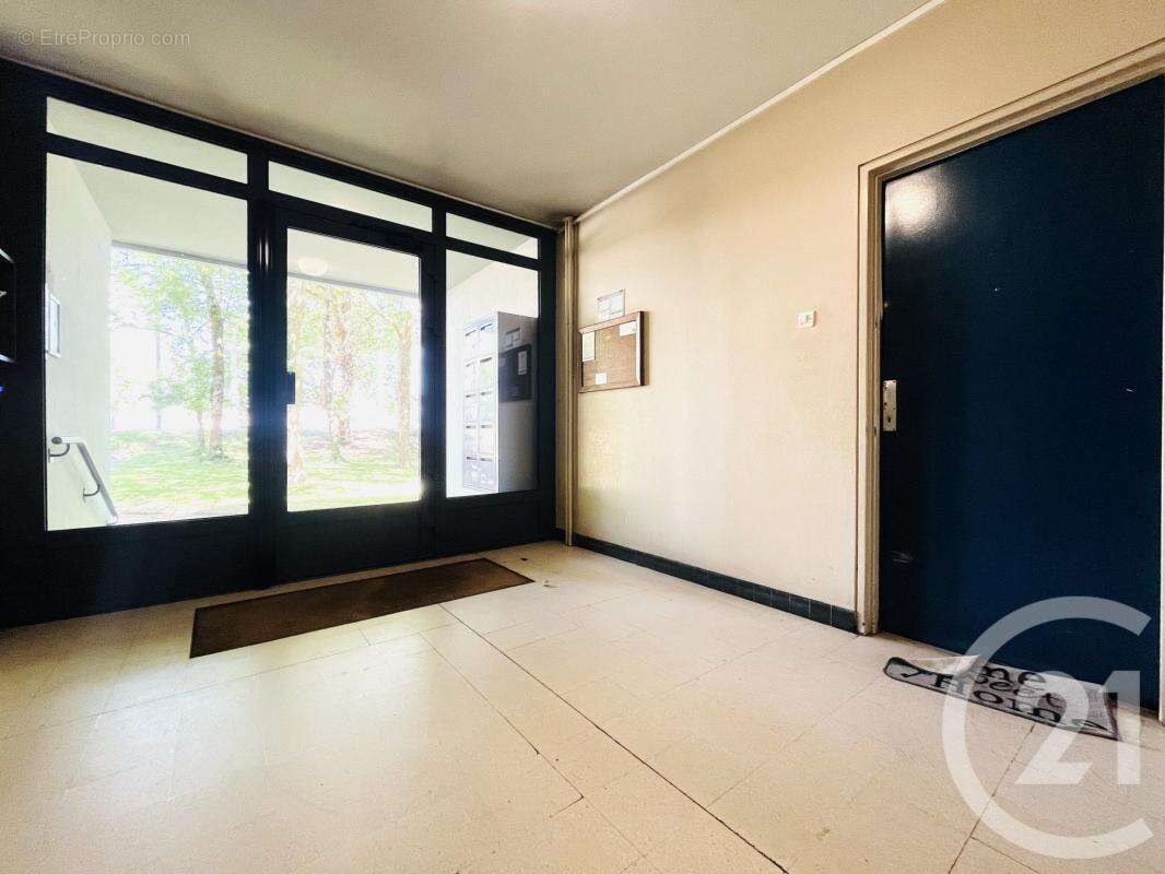 Appartement 63 m² à Limoges  - photo 12