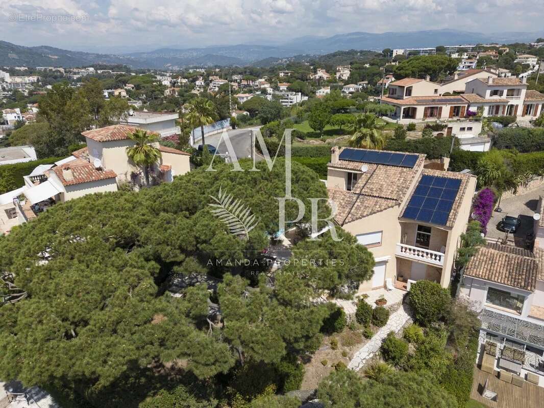 Maison à CANNES