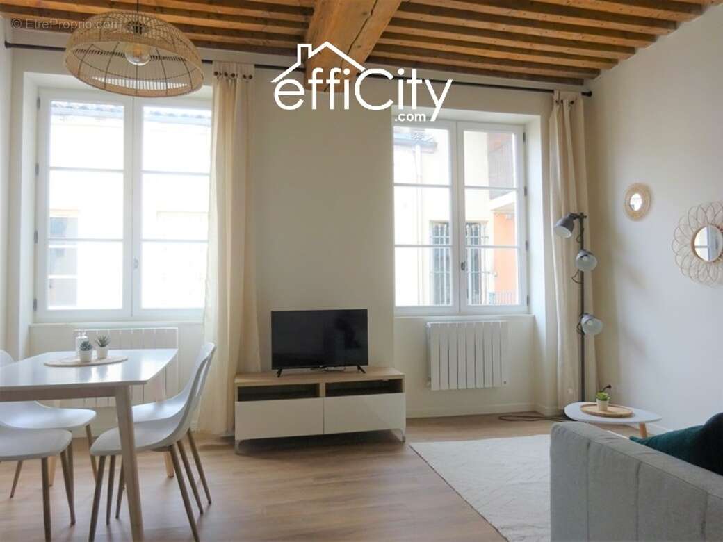 Appartement à LYON-1E