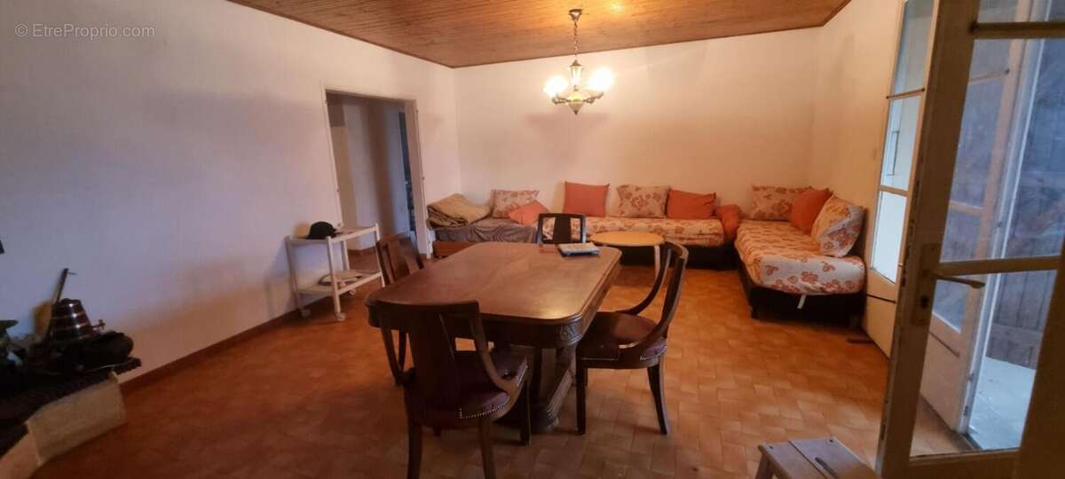 Maison à ANGLES
