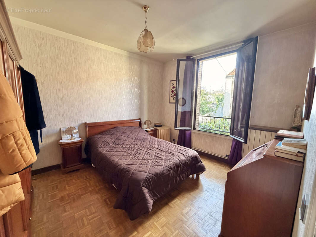 Maison 110 m² à Bagnolet  - photo 9