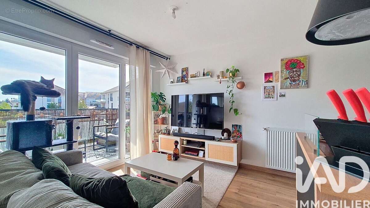 Photo 5 - Appartement à MENNECY