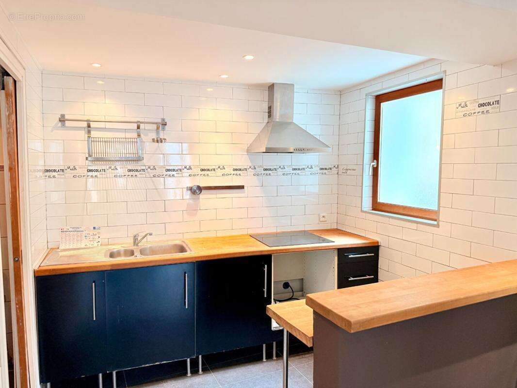 Maison de ville a Joigny 4 pièce(s) 82 m2 - photo 3