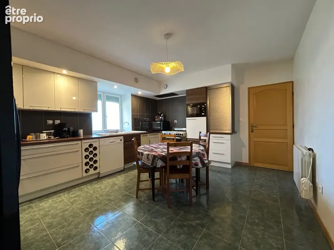 Maison 8 pièces 224 m² à vendre à Venere (70100) - photo 3