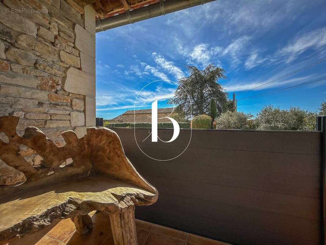 Maison à ORGNAC-L'AVEN