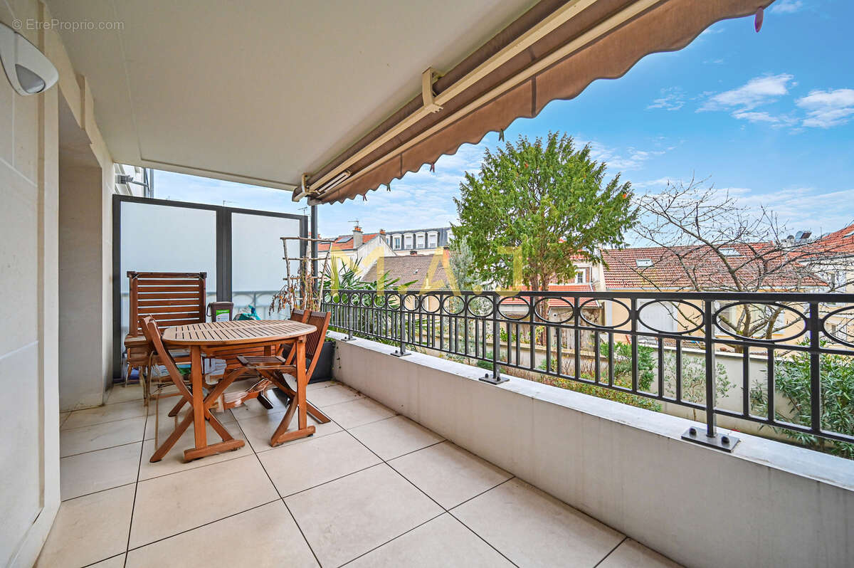 Appartement à LE PERREUX-SUR-MARNE