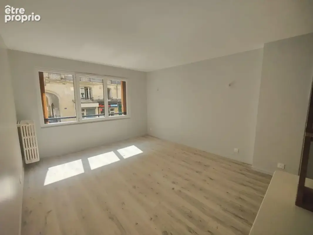 Appartement 59 m² à Paris-14e  - photo 4