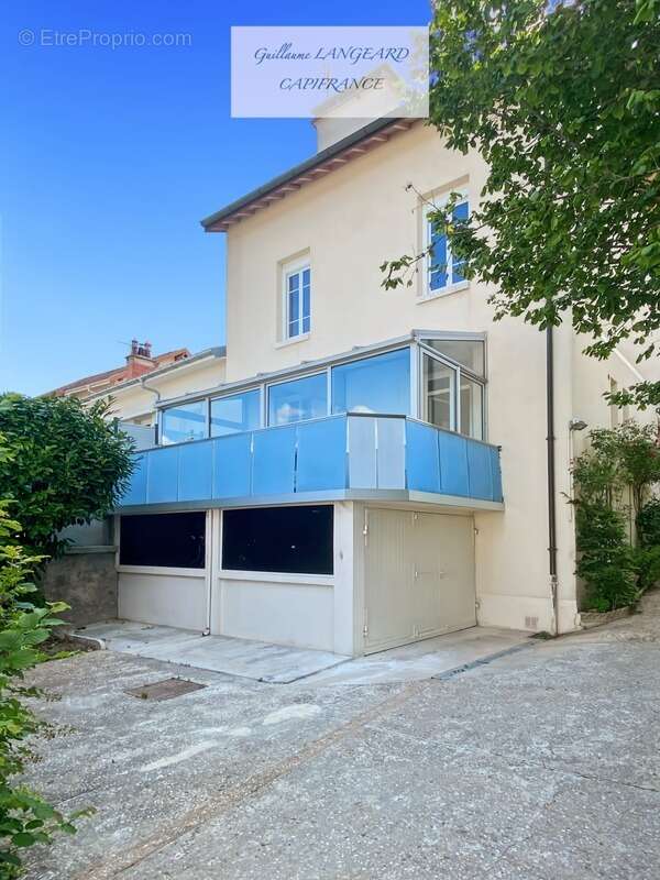 Maison à OYONNAX