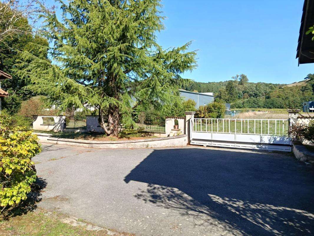 Maison à COUR-ET-BUIS