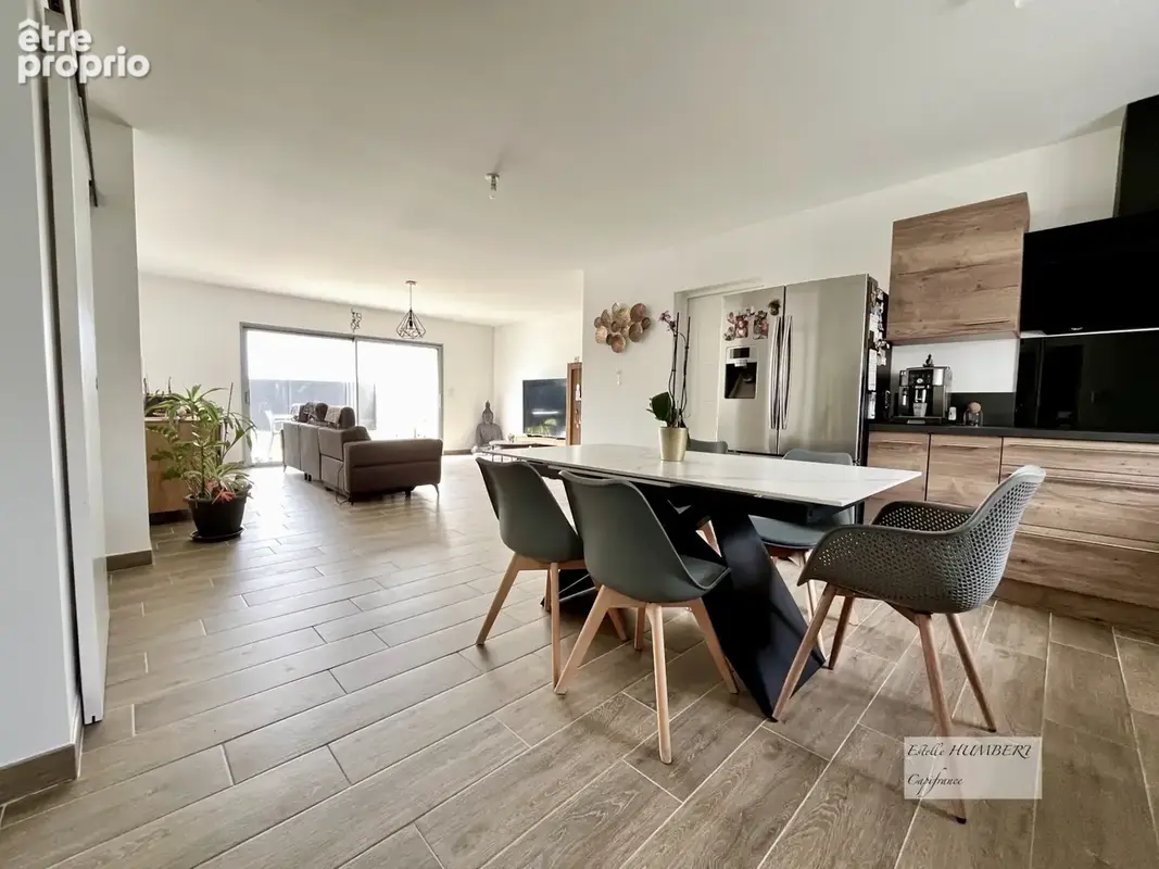 Maison Plain-Pied 96m2, suite, CROIX CHAPEAU (17) - photo 5
