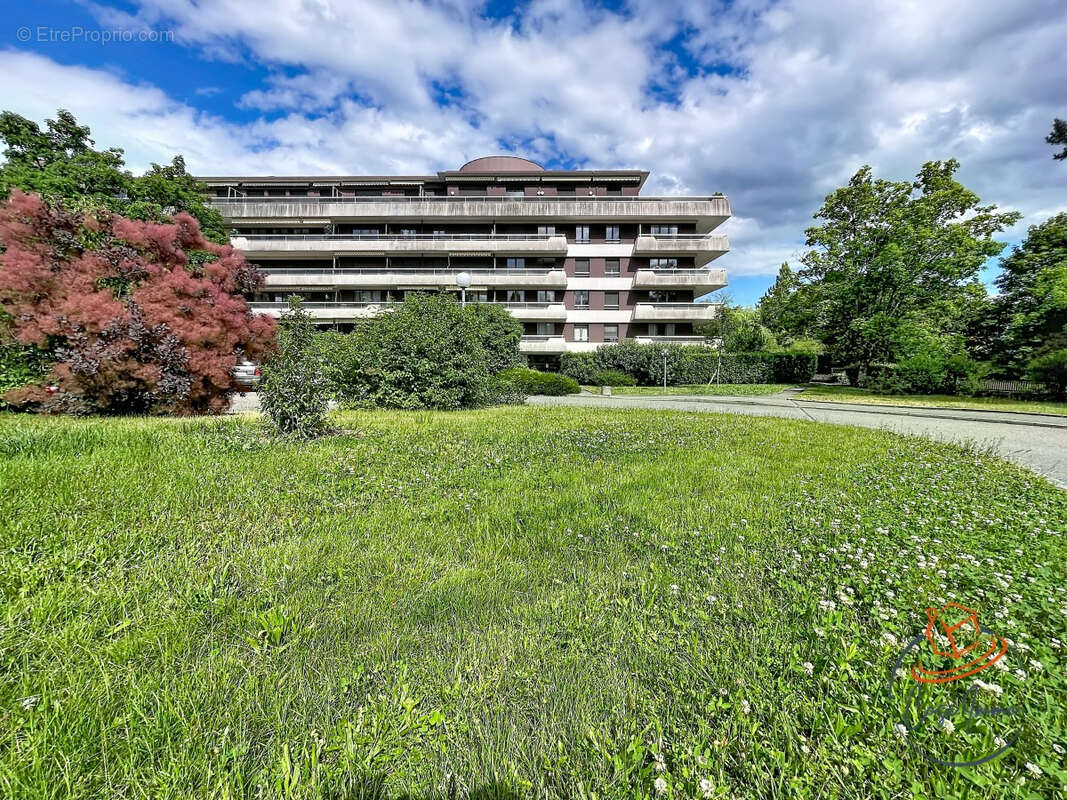 Appartement à FERNEY-VOLTAIRE