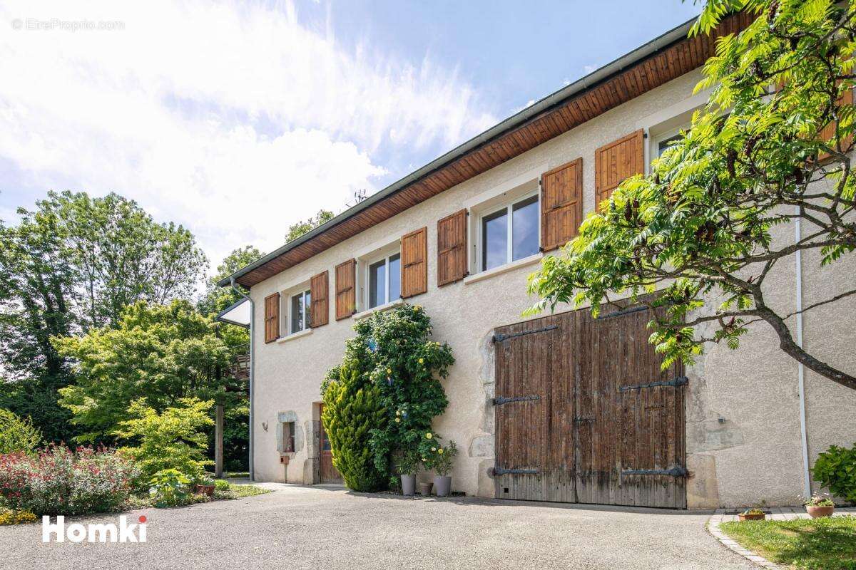 Maison/Villa T8 de 212 m² à Seyssinet-Pariset 38170 - photo 25