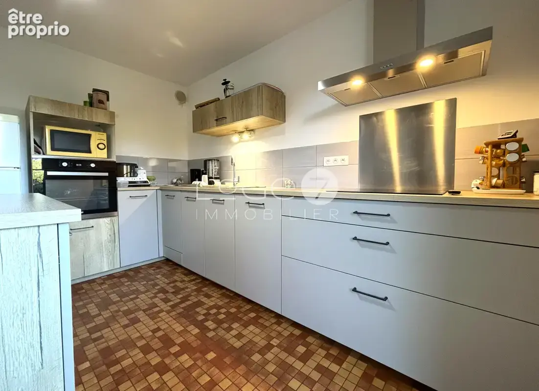 EN EXCLUSIVITÉ   Maison de 91 m2 , 3 chambres, avec jardin arboré    Guidel - photo 3