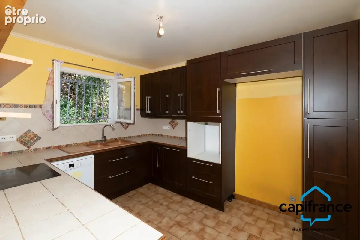 83. Sollies Toucas, maison de 108 m2 sur une parcelle de 338 m2, calme, 4 ch - photo 7