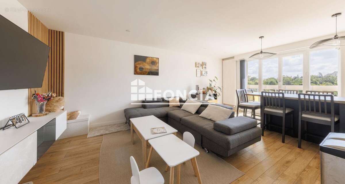 VALLIERES- Stade Marcombes T3- 71m² - photo 5