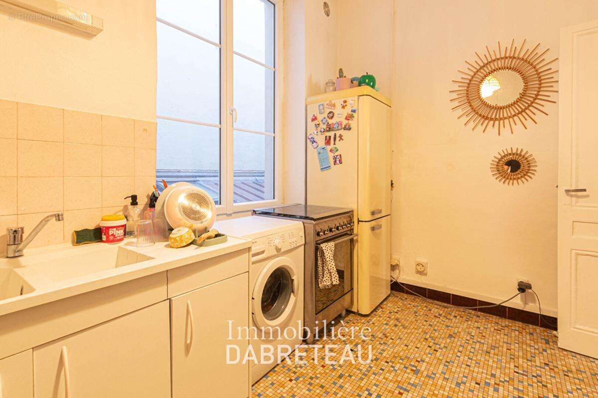 Appartement à LYON-7E