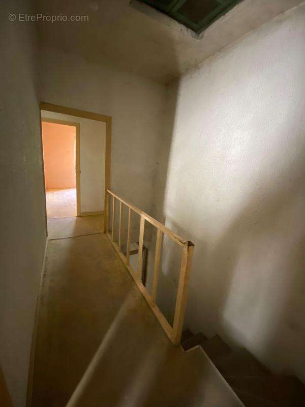 Maison à JOYEUSE