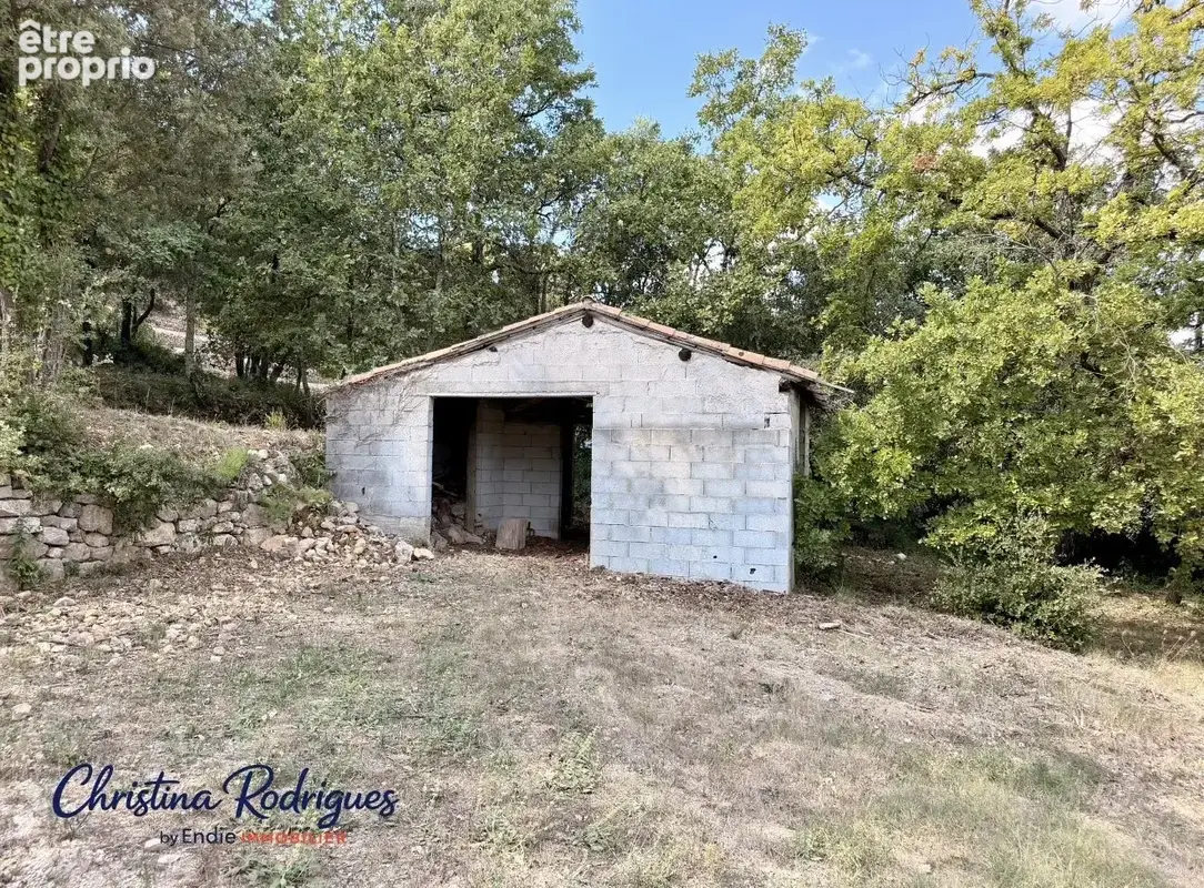 Lorgues villa t7 piscine garage cave - photo 21