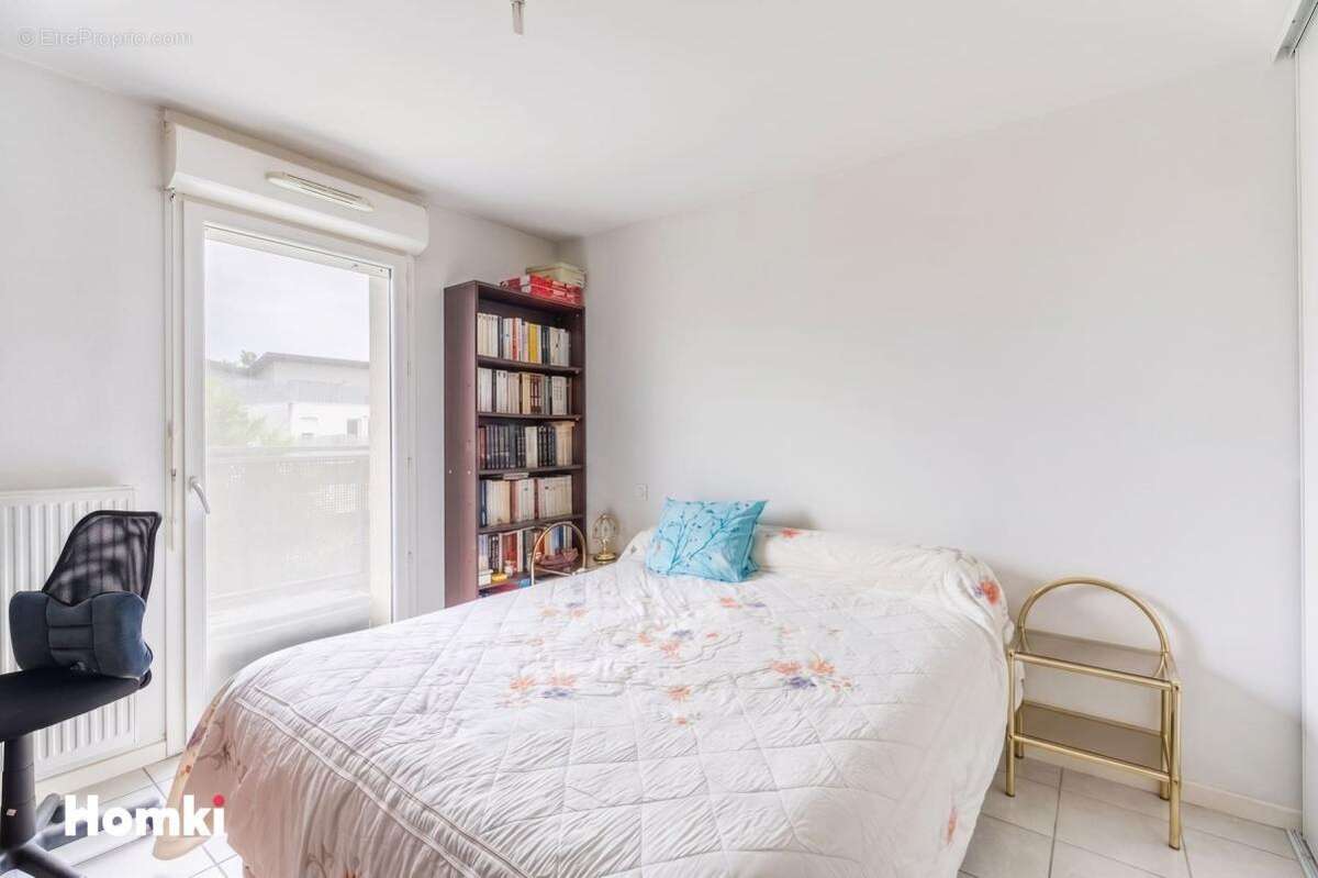 Appartement à VILLENAVE-D'ORNON