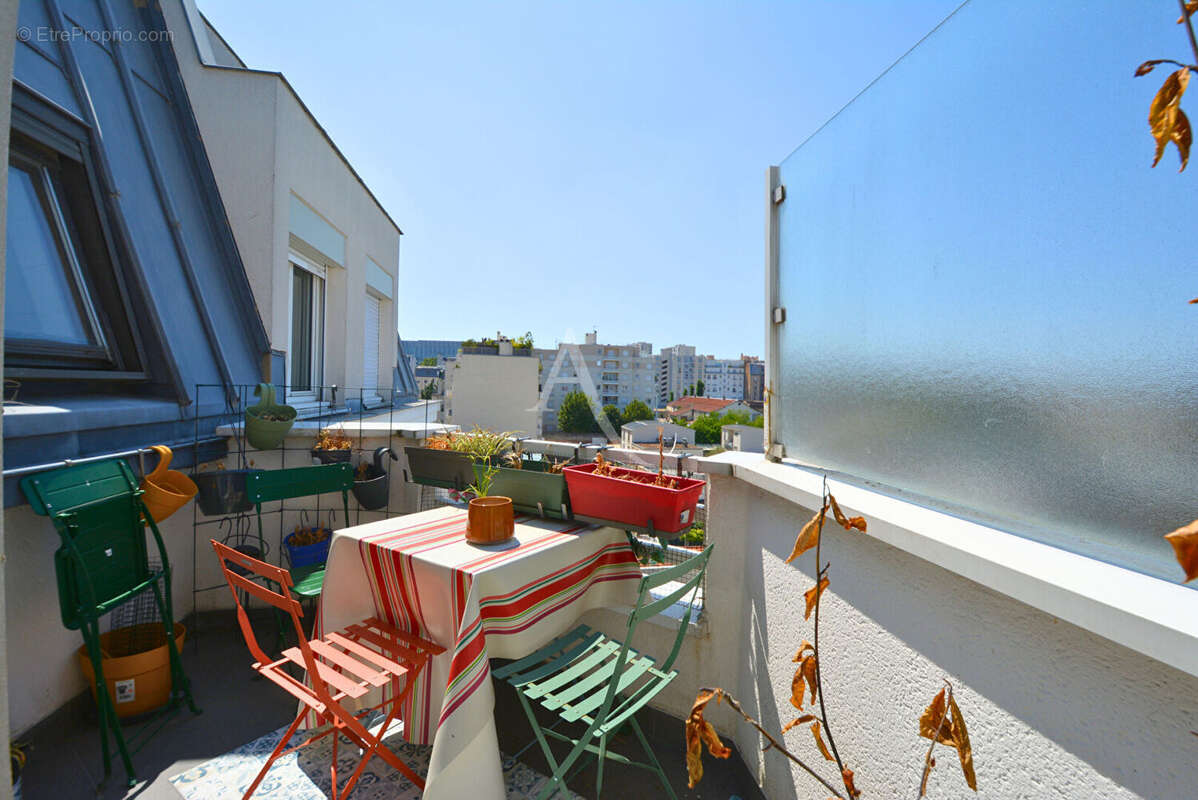 Appartement Le Kremlin Bicetre 3 pièce(s) 58.89 m2 - photo 7