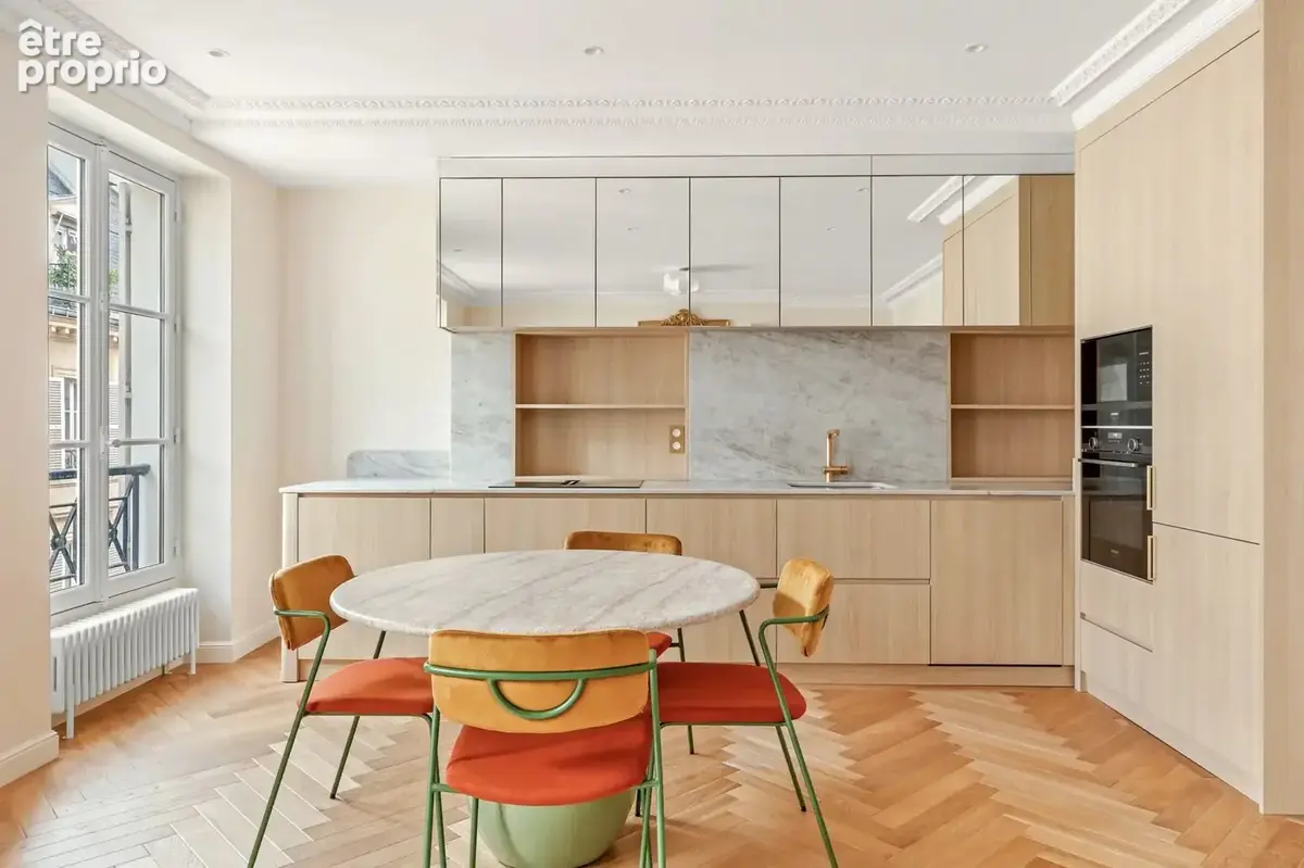 Paris 6e – Rue des Beaux-Arts – Élégant appartement rénové - photo 2