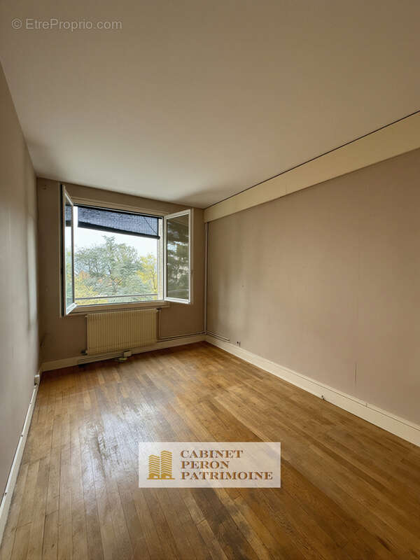 Appartement à LYON-5E