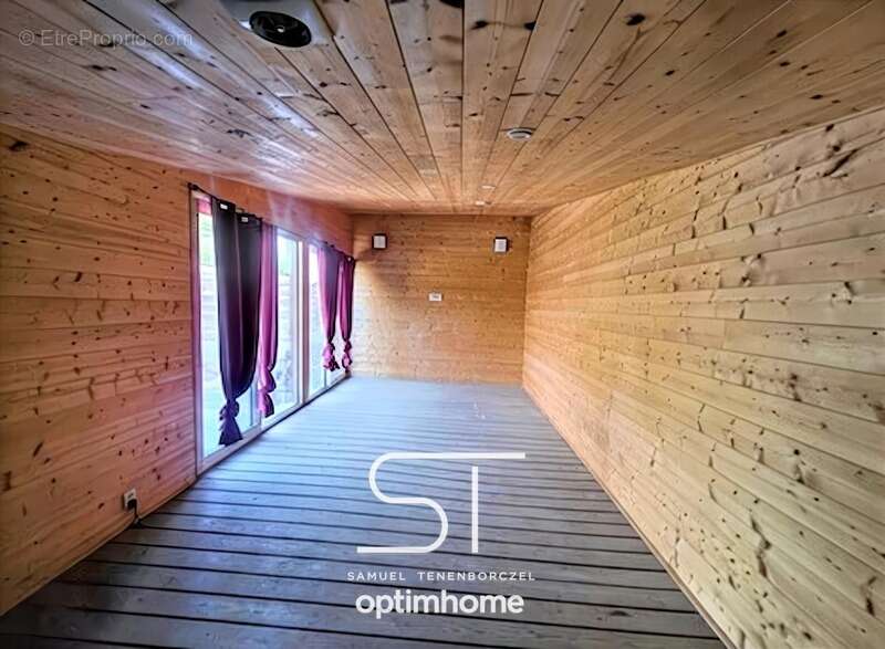 Maison familiale 5 ch de 148 m² – Le Mesnil-Guillaume (14100) - photo 16