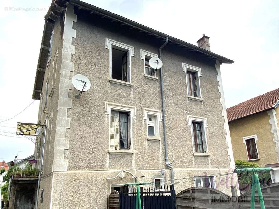 Appartement à AIX-LES-BAINS