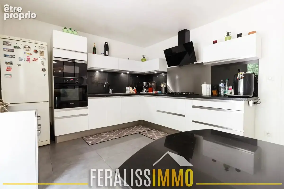 Maison familiale sur sous sol total ! - photo 9