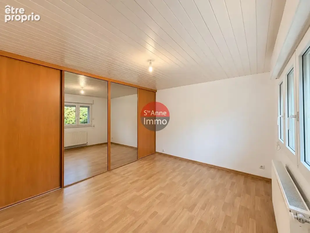 Rosieres-en-santerre - ensemble immobilier - 2 maisons - sous sol complet - garage - jardin - plain pied - photo 16
