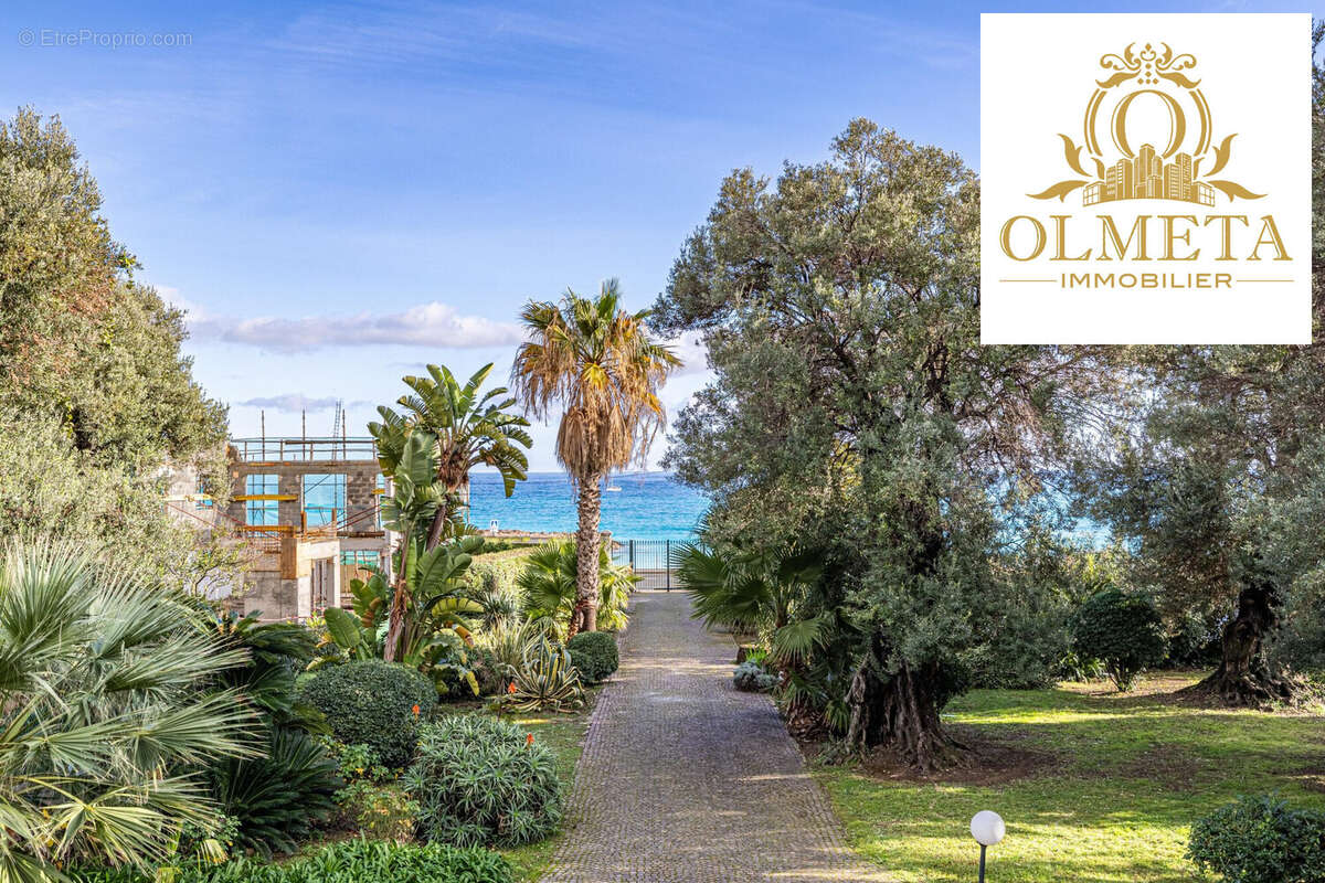 Appartement à ROQUEBRUNE-CAP-MARTIN