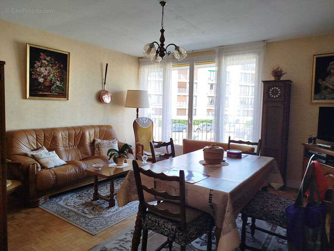 Appartement à BEAUVAIS