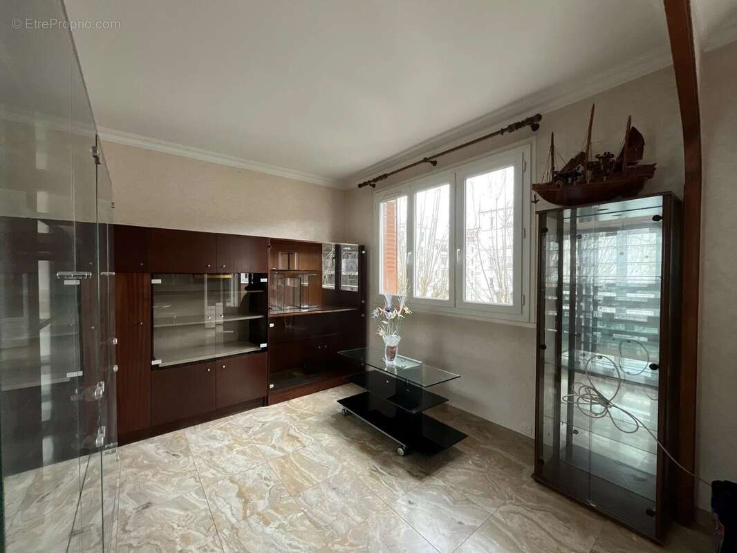 Appartement à LYON-9E
