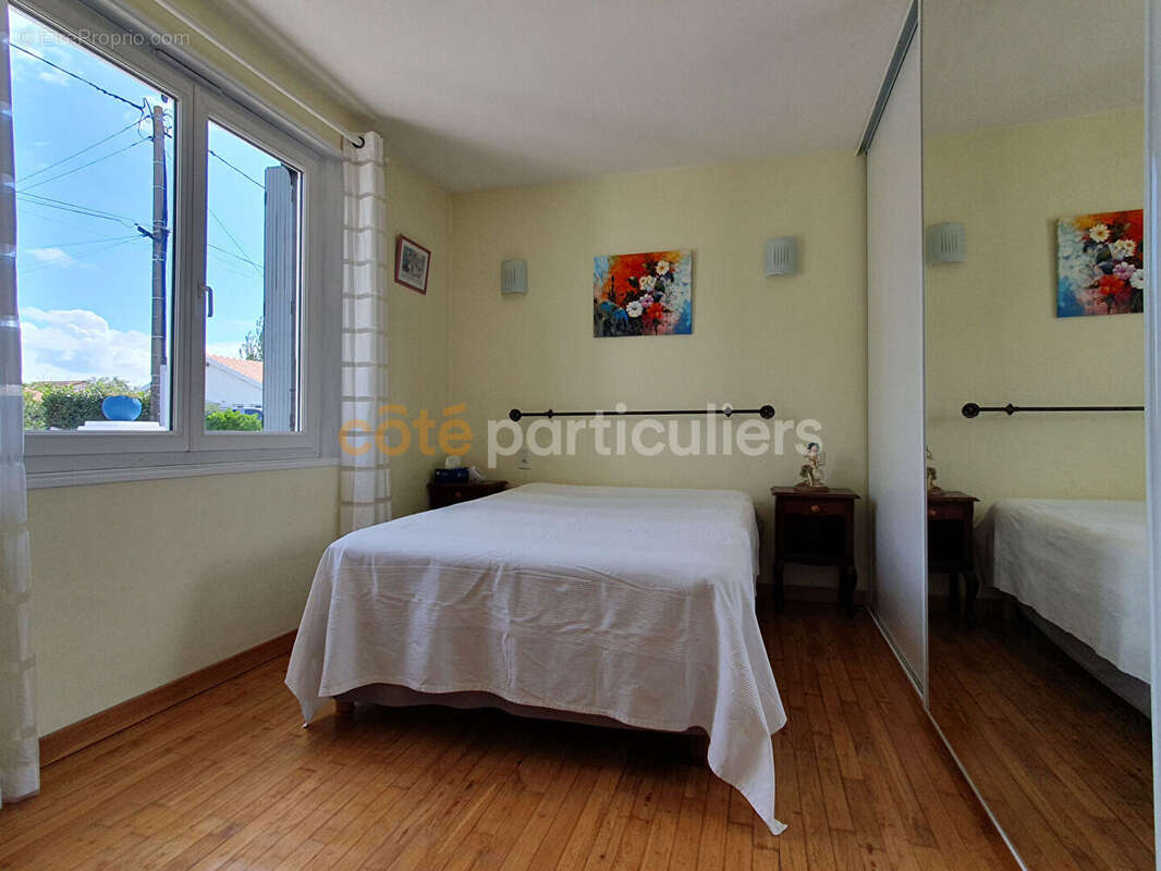 Maison de plain-pied - 3 chambres - La Faute-sur-Mer - photo 11