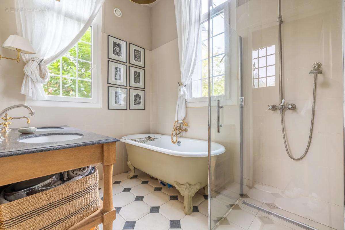 Appartement à SOISY-SUR-SEINE