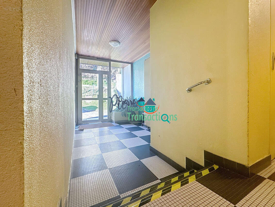 Appartement à LILLEBONNE