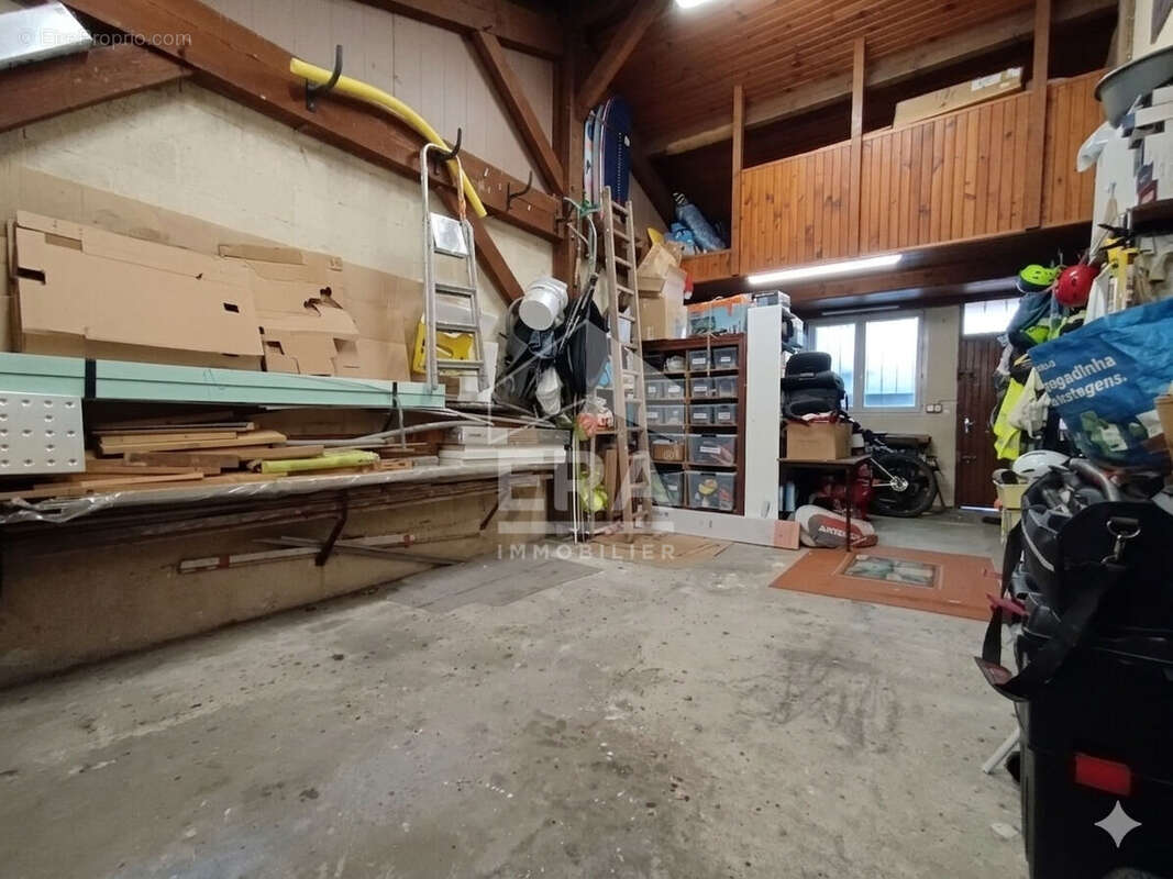 Maison à VILLENAVE-D'ORNON