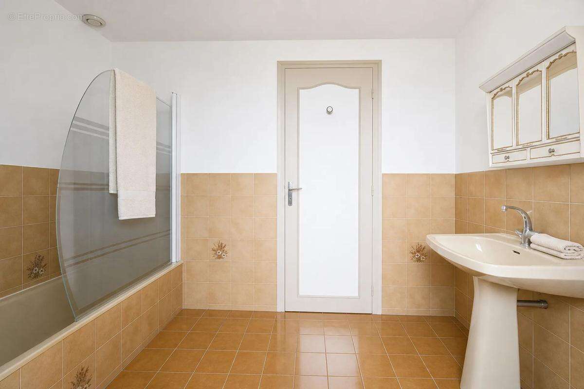 Maison à LUBERSAC