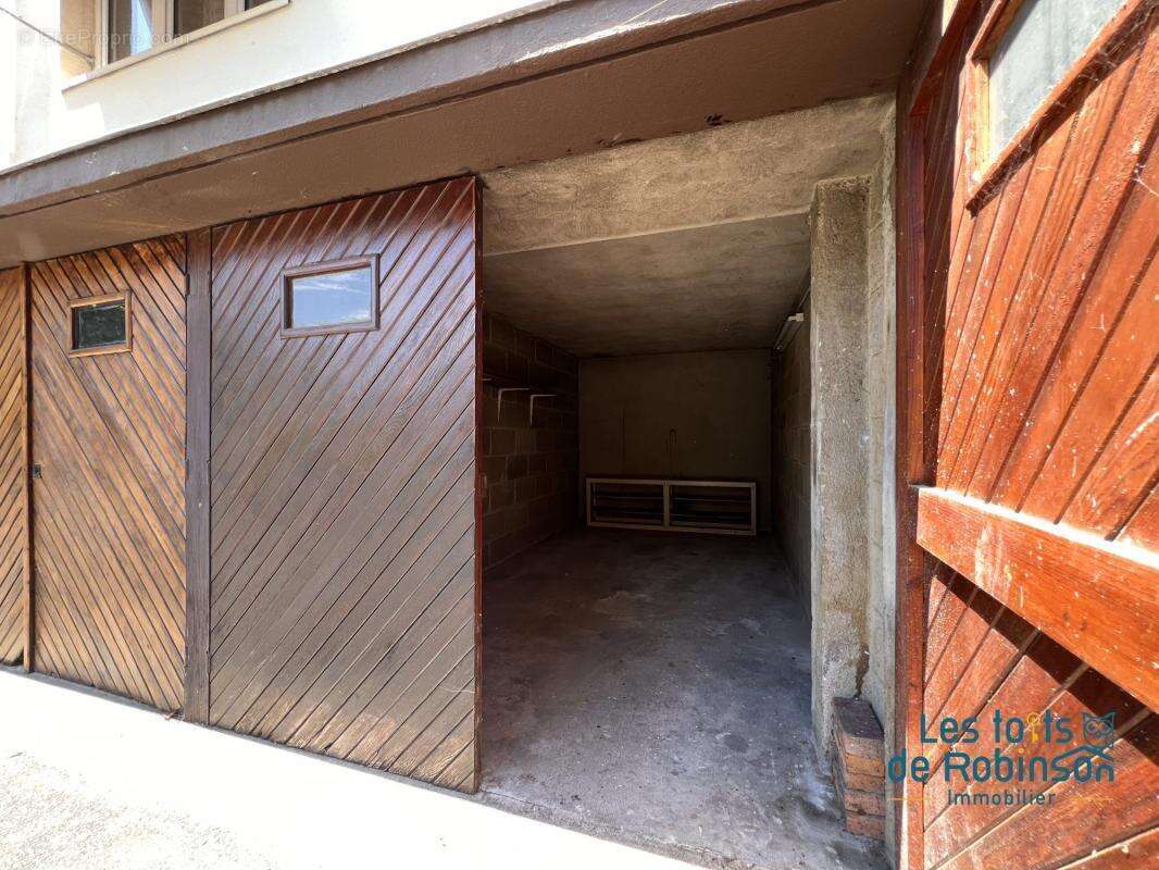 Appartement à LE PLESSIS-ROBINSON
