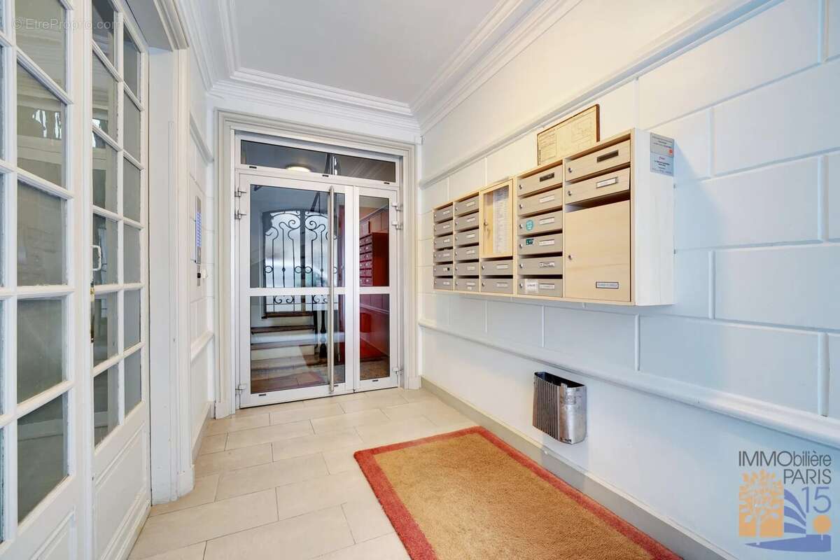 Appartement à PARIS-15E
