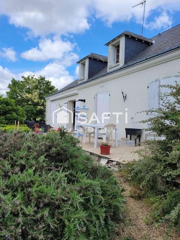 Maison 170 m² à Irais  - photo 2