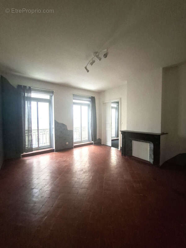 Appartement à BEZIERS