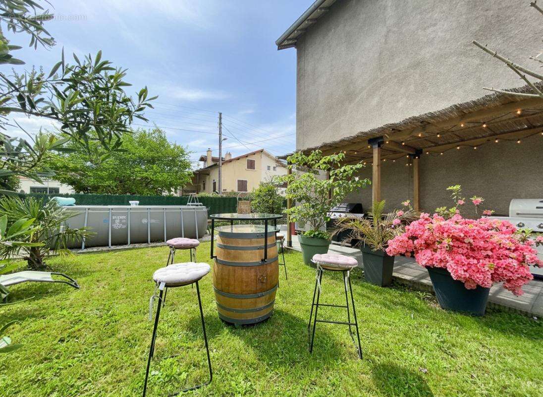 Appartement à GIVORS