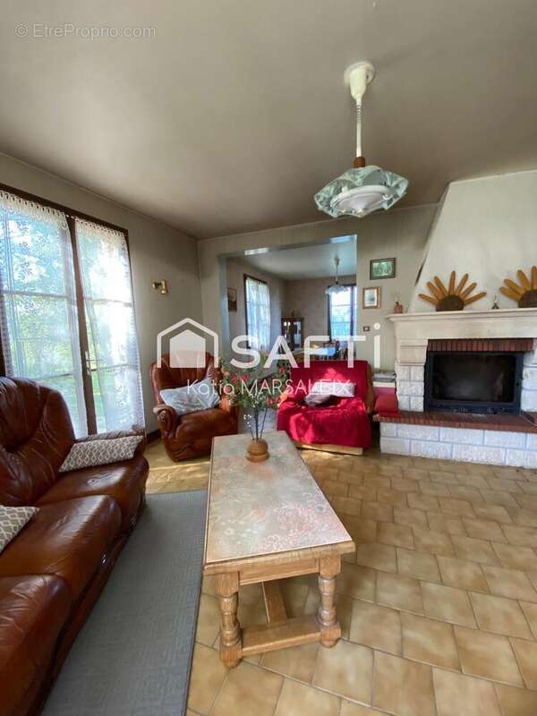 Photo 6 - Maison à NEUVY-SAINT-SEPULCHRE