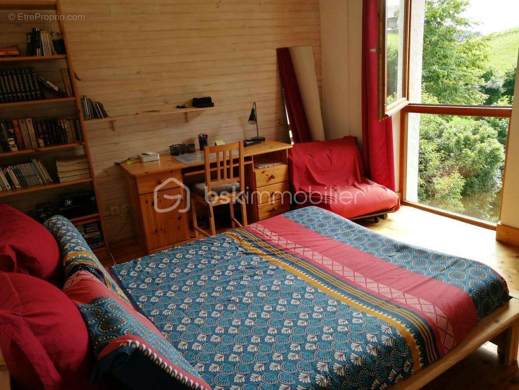 Maison à COISE-SAINT-JEAN-PIED-GAUTHIER